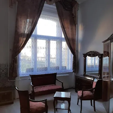 Meller-kastely Bed & Breakfast Csurgo
