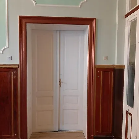Meller-kastély Panzió