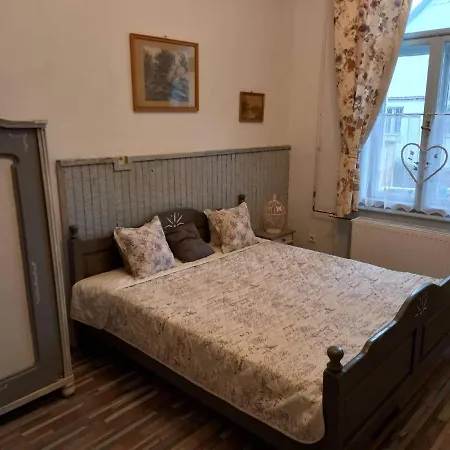 Bed & Breakfast Meller-kastely Csurgo