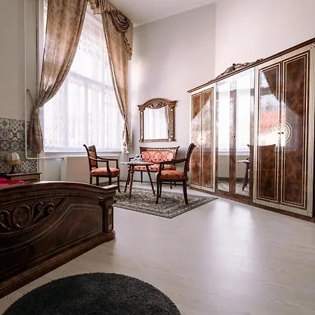 Meller-kastely Bed & Breakfast *
