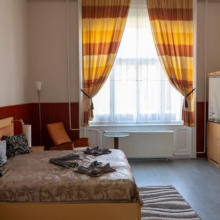 Meller-kastely 3* Csurgo