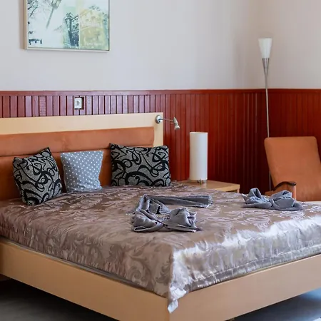 Bed & Breakfast Meller-kastely Csurgo