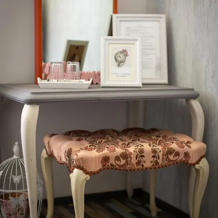 Bed & Breakfast Meller-kastely *