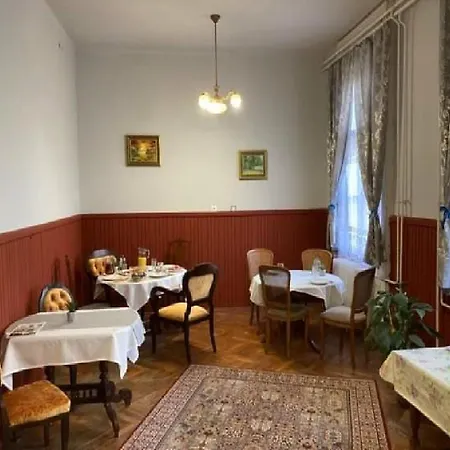 Meller-kastely Bed & Breakfast Csurgo