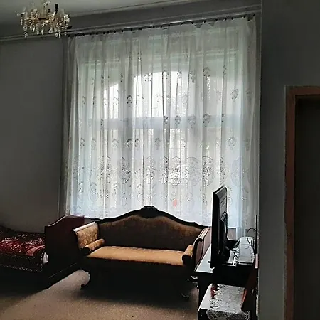 Meller-kastély Bed and breakfast